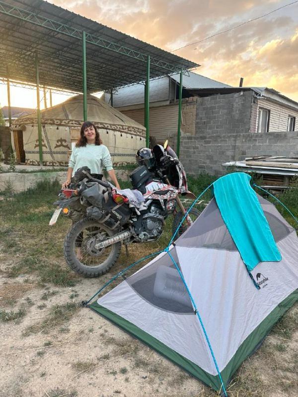 Rozalinda Guesthouse Naryn Bagian luar foto